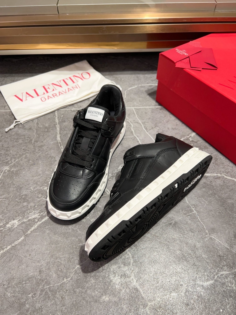 Valentino Sneakers